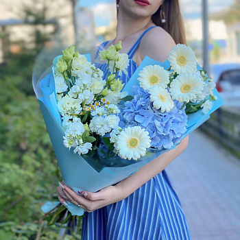 Лепестки счастья